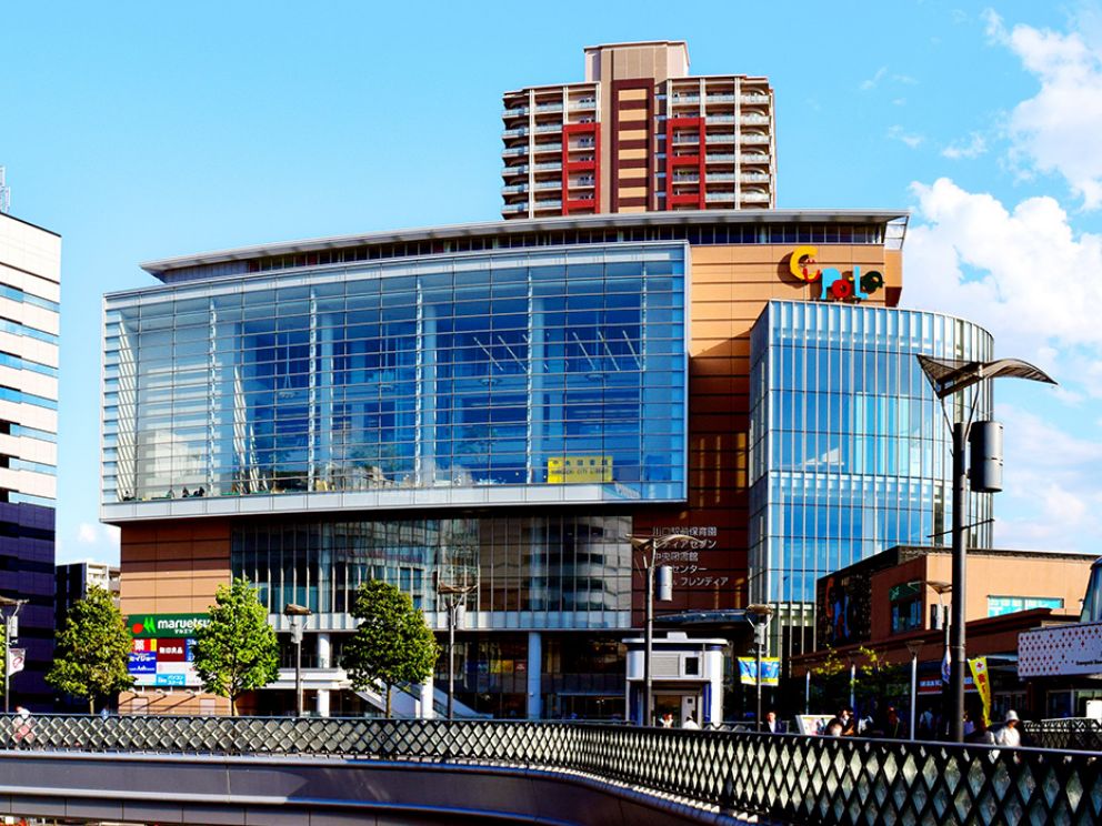 川口駅周辺 商業施設(川口キュポ・ラ)写真